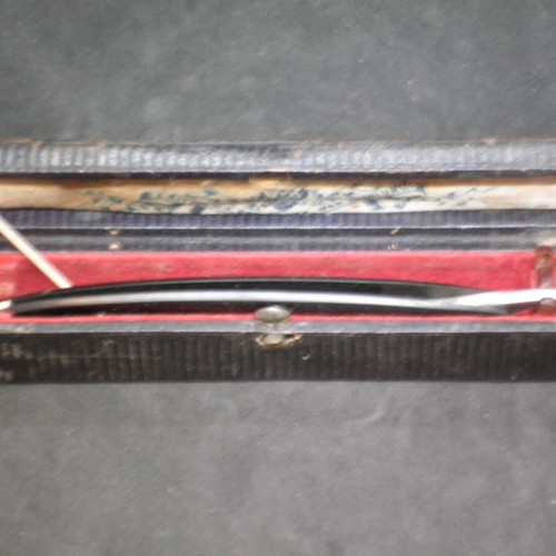 Antique straight razor (folding) French 266 'ACIER SUPERIEUR' used with travel case