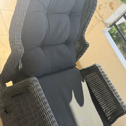 Veranda chairs like new, set of 2 with washable cushions and reclining backs