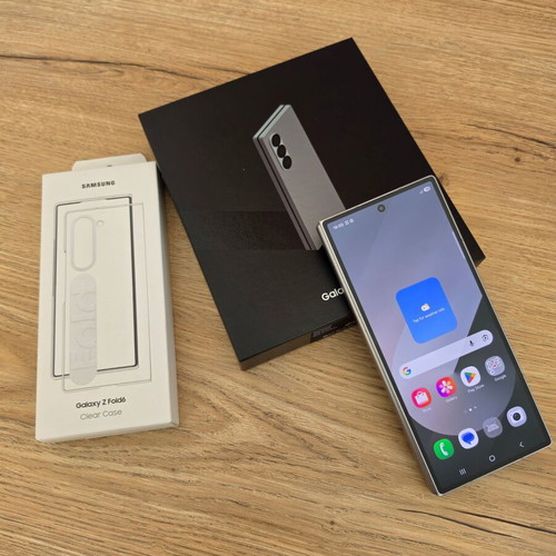 Samsung Galaxy Fold 6 512GB Silver used with accessories and new parts