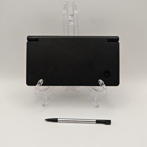 Nintendo Dsi console with 100+ DS and Gameboy games, new stylus and USB cable