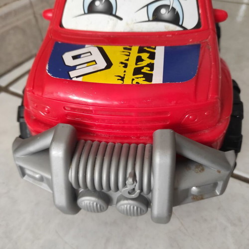 Dickie plastic car like new, size 31x18x19