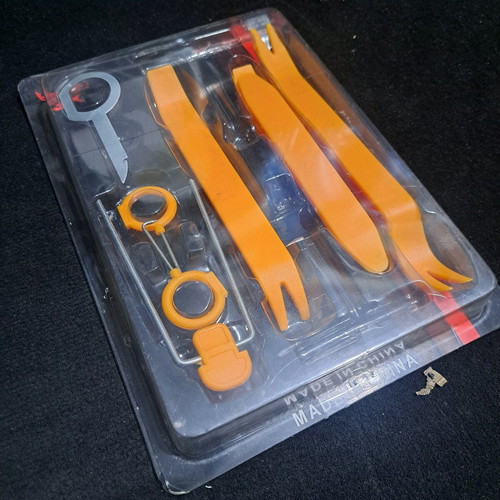 Plastic removal tool set for car new with 8 pieces