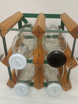 Bottle rack used for 4 or 6 bottles