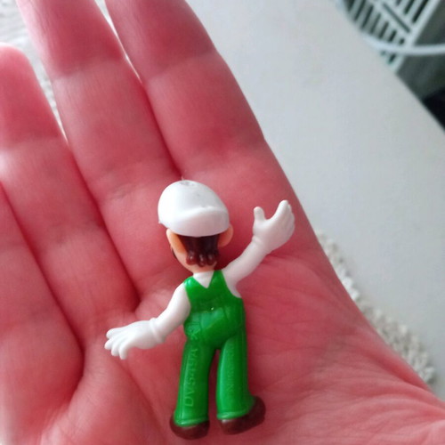 Super Mario Luigi Kinder Joy figure like new