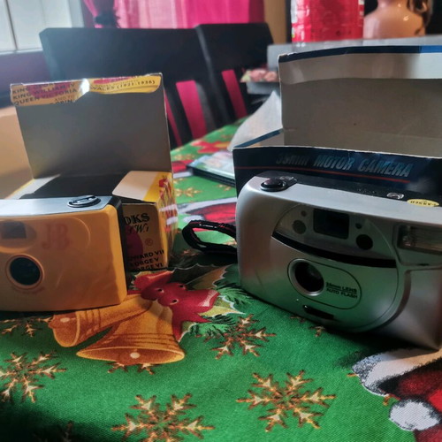 Set of 2 Vintage 35mm Analog Cameras like new, HD-158 & J&B Promo