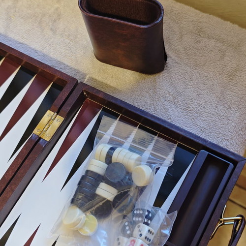 Magnetic backgammon in leather case, new