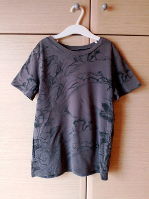 H&M Kids T-shirt like new, size 140 cm, black and gray