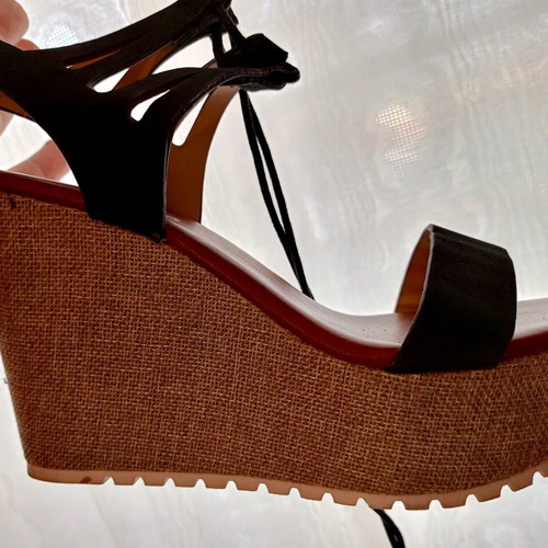 Platform shoes with laces like new, black, size 38