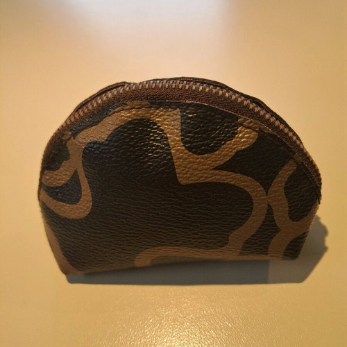 Coin purse like new, brown