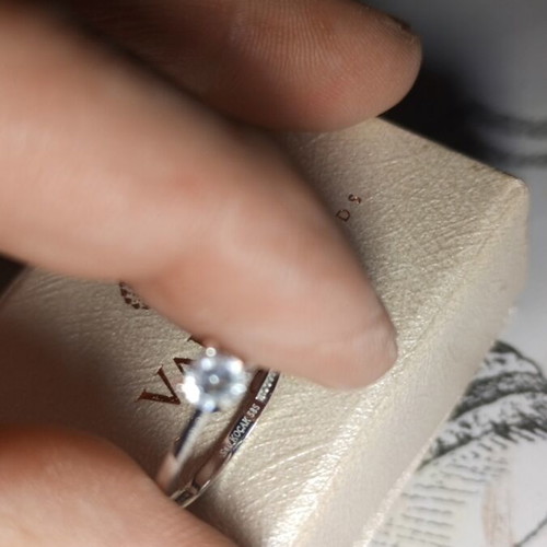 Ring with diamond and two hoops white gold 18k new