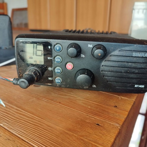 Simrad RT1400 Marine VHF Radio used with base