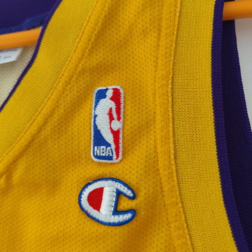 Nba Los Angeles Lakers jersey Kobe Bryant medium, like new