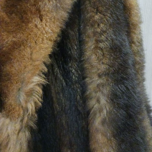 Natural fur size Large like new, brown