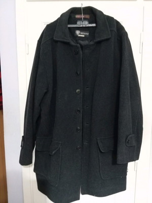 Oversize thick women's coat black like new