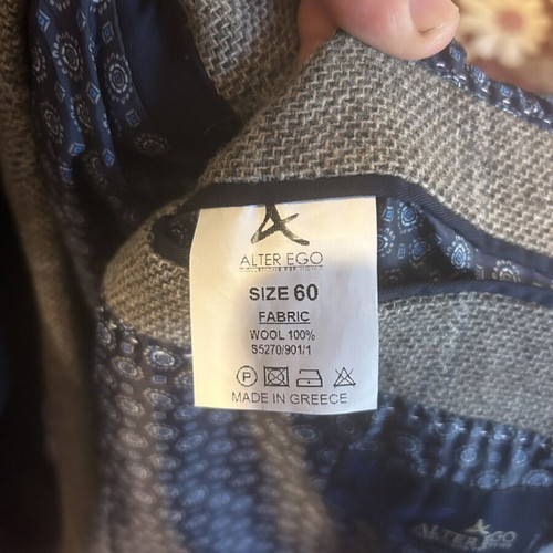 Men's checked jacket size XL like new