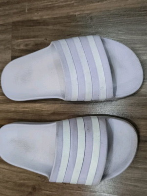 Adidas slippers used size 37 lilac