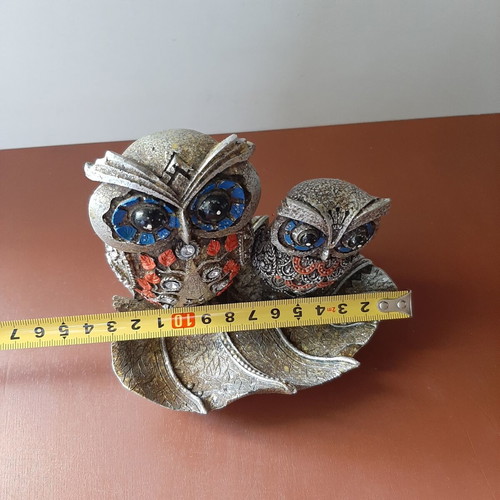 Vintage ashtray with owl decorations like new
