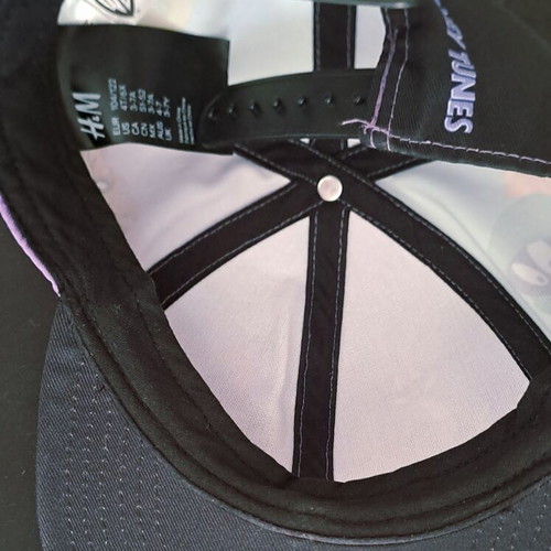 Looney Tunes kids hat H&M like new, size 104/122 (3-7Y)