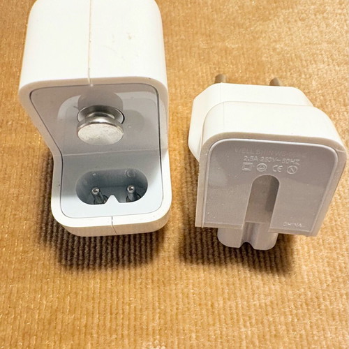 Apple plug head used, original