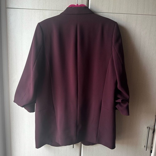 Zara blazer burgundy size M like new