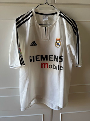 Real Madrid Zidane Jersey like new, authentic, Medium