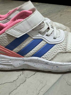 Adidas athletic shoes for girls used, size 35, white and pink