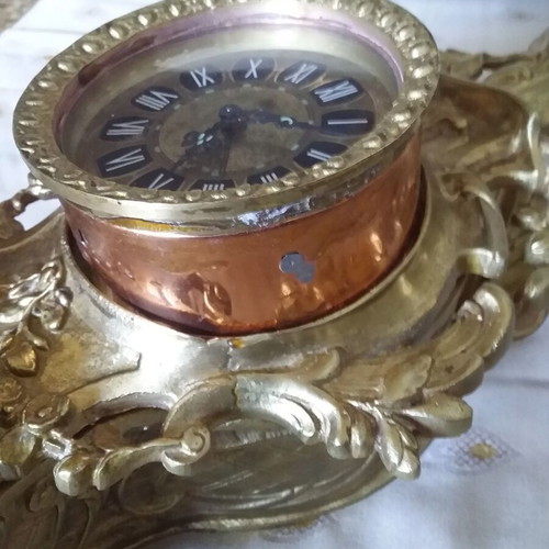 Bronze table clock used, wind-up, 4 kg weight
