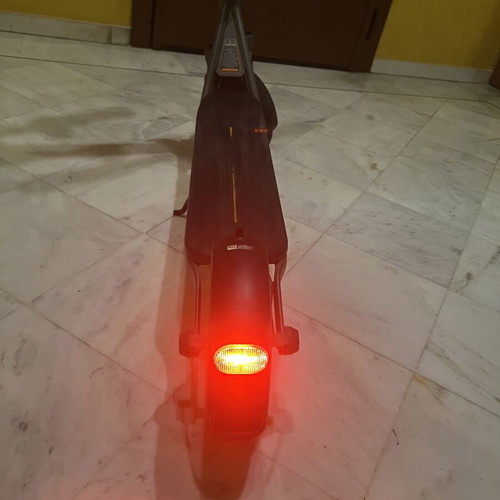 Xiaomi Scooter 6 Lite like new with very few mileage