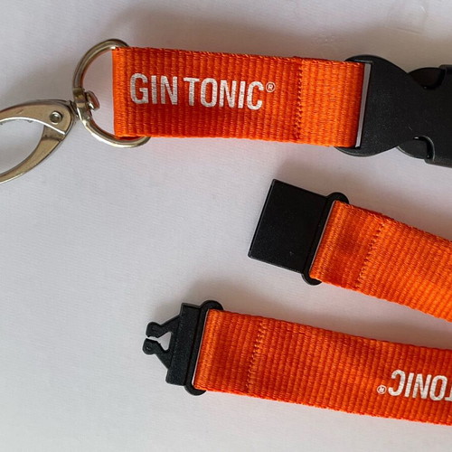 Lanyard with detachable element like new