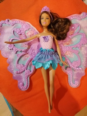Teresa Barbie flower n flutter fairy butterfly wings μεταχειρισμένες, 2011