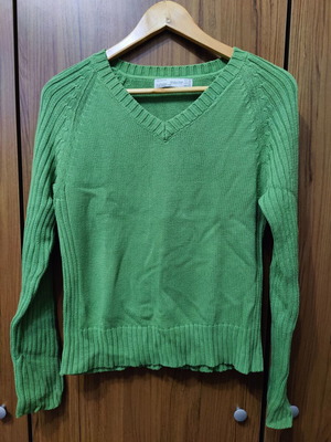 Zara women's knitted sweater green like new, size L