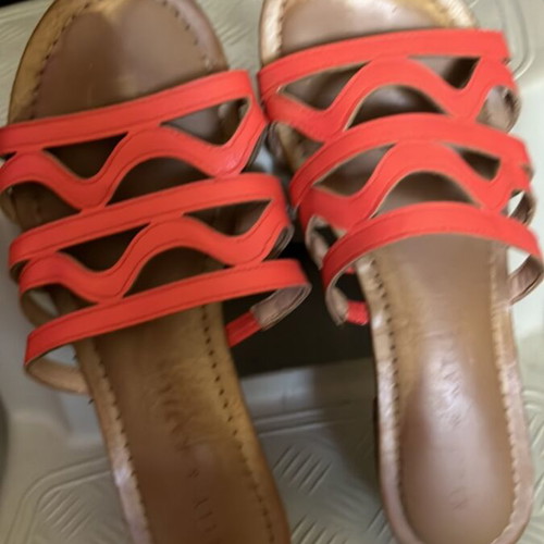 Slippers used, size 37, brown and orange platform sandals