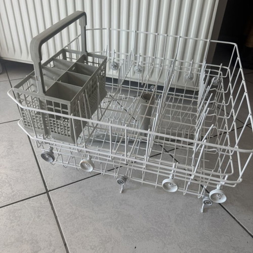 Dishwasher baskets Siemens Bosch Neff like new