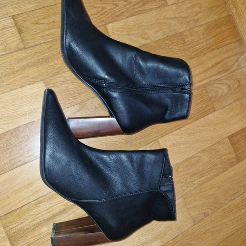 Mairiboo booties for Envie Shoes size 39 like new, black