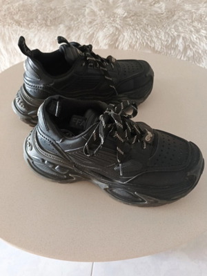 Buffalo black chunky platform sneakers, size 40