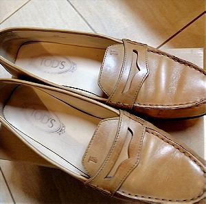 Tod's  loafers