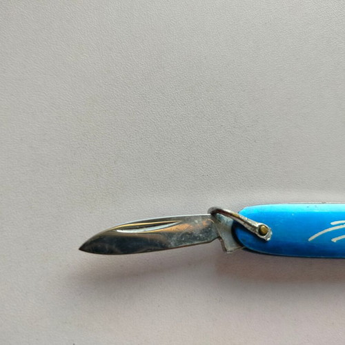 Small blue pocket knife used