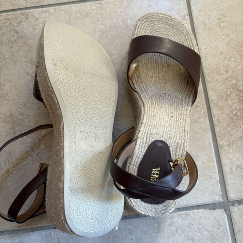 Zara platform sandals new, size 40, brown