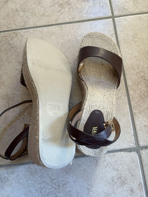 Zara platform sandals new, size 40, brown