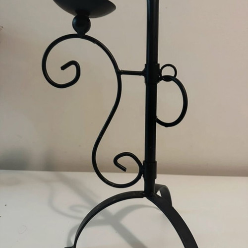 Candle holder used