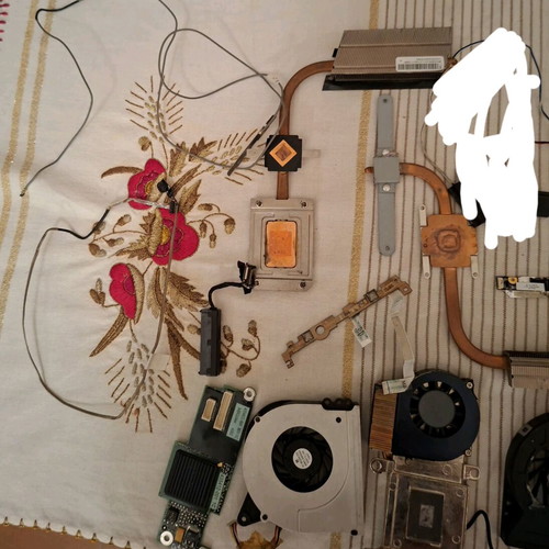 Laptop parts used, pack of 10 pieces