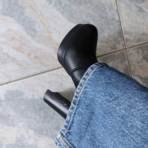 Leather platform ankle boots size 39, like new, chunky heel 13cm