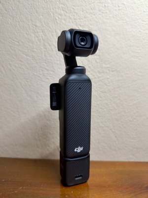DJI Osmo Pocket 3 like new with ND filters, ultra wide lens adapter and mini tripod