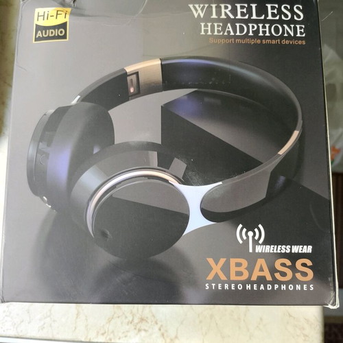 Wireless headphones sealed and new