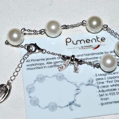 Silver bracelet with pearls new