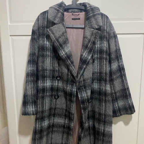 Sisley plaid coat grey like new, size S/M