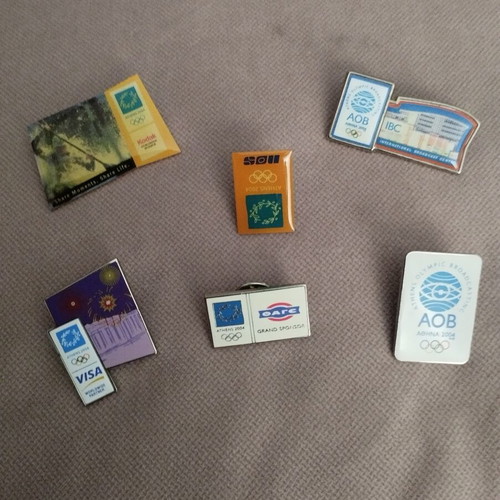 Athens 2004 Olympic Pins set like new, pack of six