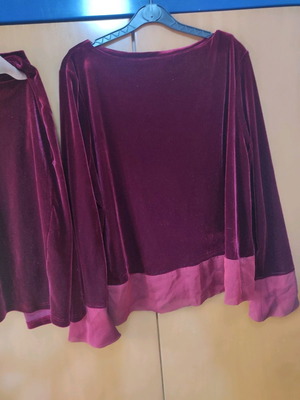Velvet burgundy set with muslin trim, midi skirt, in very good condition