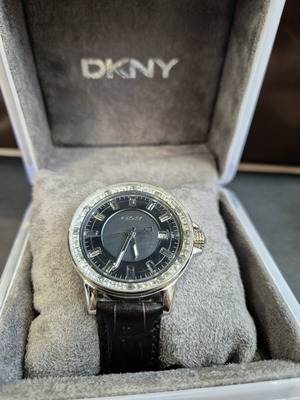 γυναικειο ρολοι DKNY