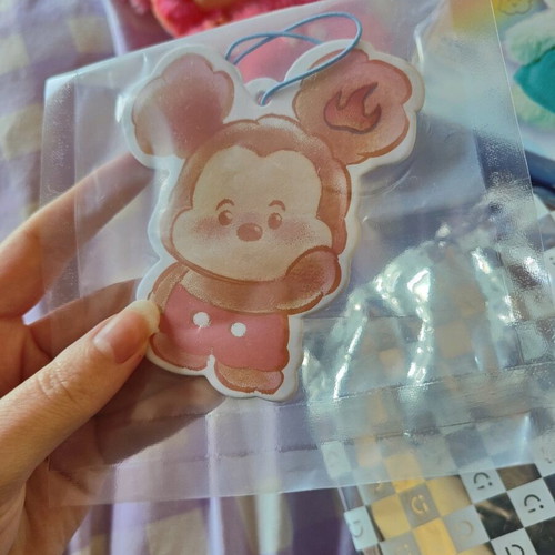 Disney Head in the Clouds Amber Mickey like new with scented piece